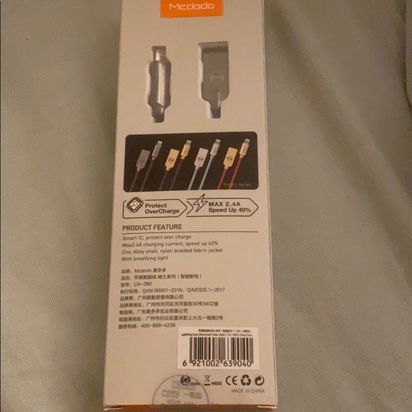 Lightning Auto Disconnect data cable Apple Iphone - Picture 2 of 2